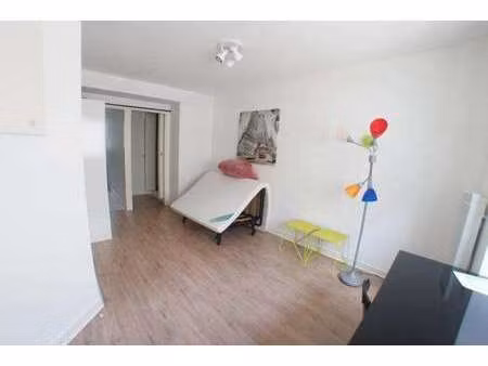 location appartement 2 pièces à angers centre (49000) : à louer 2 pièces / 26m² angers cen