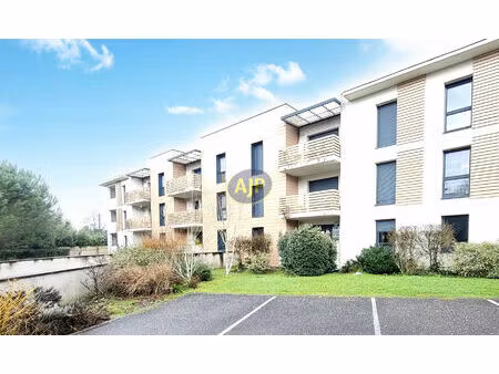 talence appartement 3 pièces 67.30m² avec loggia et parking