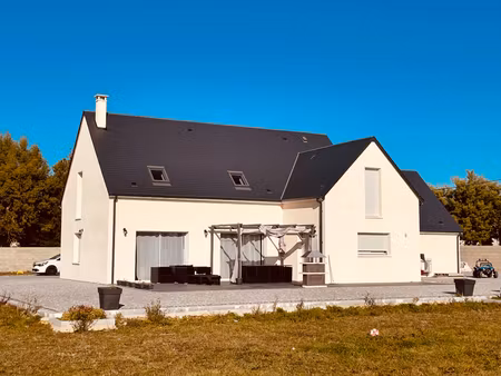 maison nouâtre 5 pièces 178.36 m2