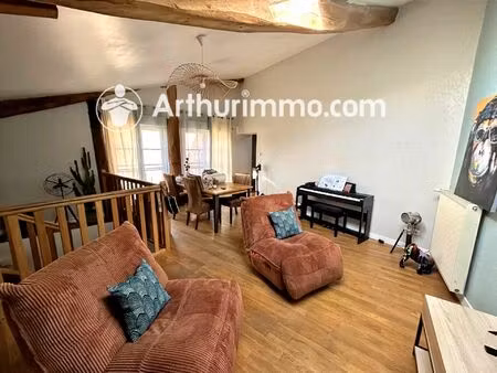 location appartement 3 pièces 103 m2 à saint-didier-de-formans