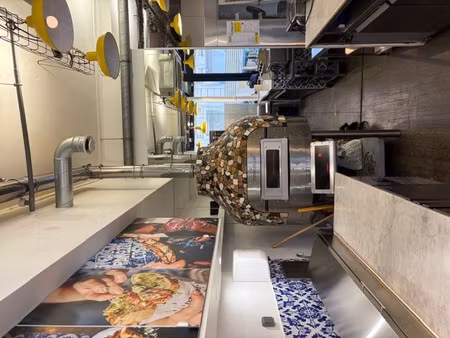 local commercial 45 m2