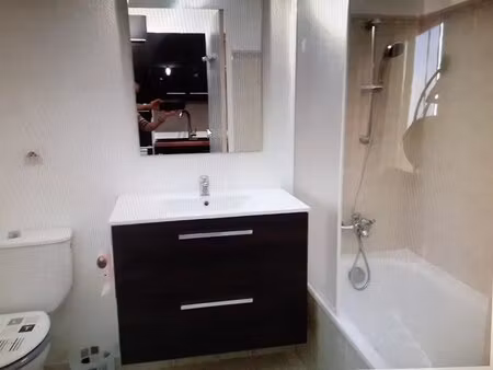 meublé: studio de 21m² dans une villa avec une terrasse