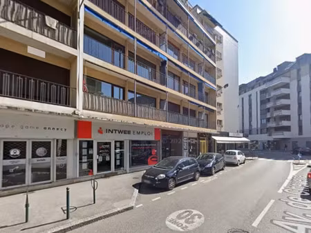 local - res. le clos payot - 2 avenue de chevene - annecy