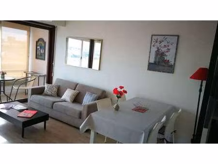location appartement 2 pièces meublé aux sables-d'olonne (85100) : à louer 2 pièces meublé