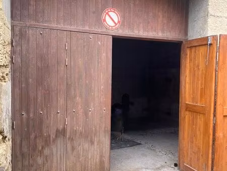 loue garage remise nezignan l'eveque