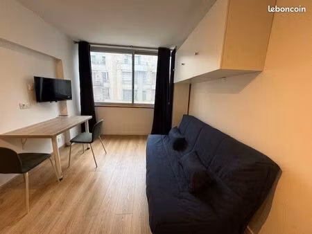 studio 23m2 - refait neuf