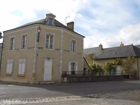 maison ancienne a huille a louer