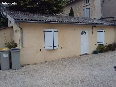 a louer maisonnette t1