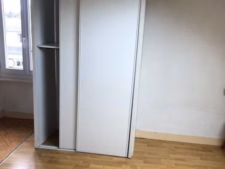 particulier loue f1 proximité fac des sciences iut idéal pour étudiants