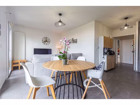 agence immobiliere laforet - exclusivite - 'ixia' - annecy - seynod - appartement t3 de 60