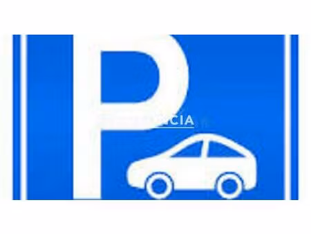 à vendre – place de stationnement sécurisée – bègles (secteur vaclav havel)