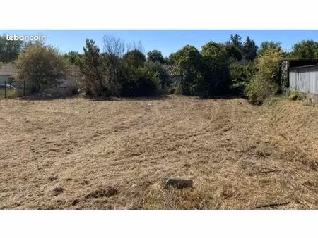 terrain 300 m² lunel viel