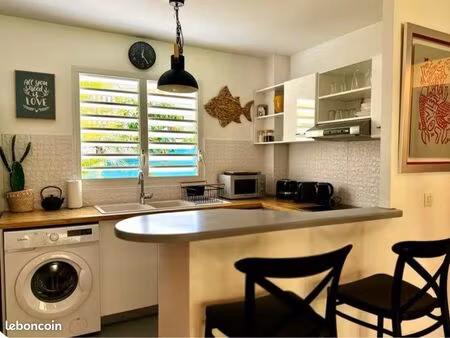 1. t3 spacieux à dampierre – résidence sécurisée – location longue durée dès mai