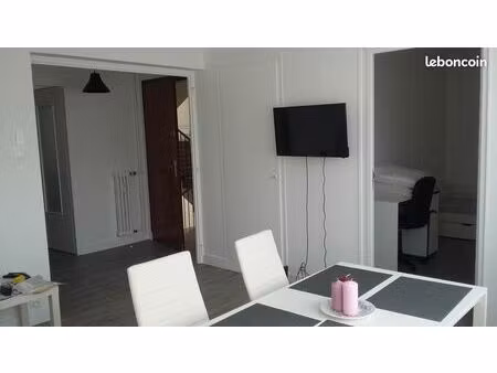 t4 chambéry - balcon - fibre - climatisation