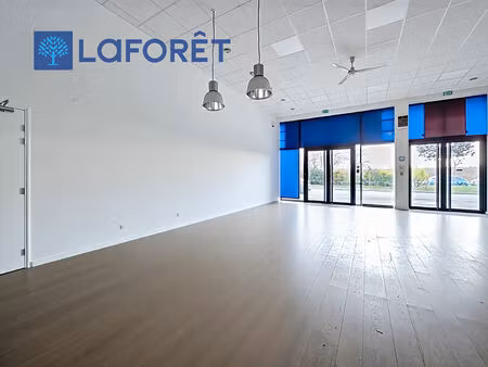 a louer ! local commercial chambourcy 133 m2