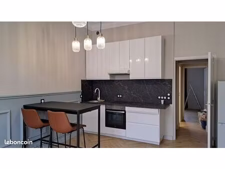 hyper centre appartement de 50m2