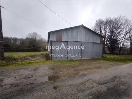 vente bureaux et commerces à carbay (49420) : à vendre / 145m² carbay