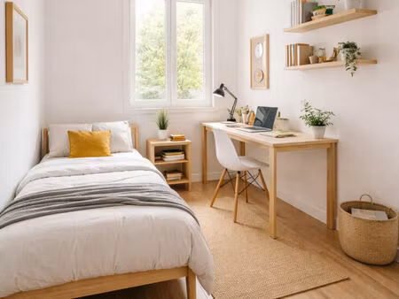 chambre colocation dans maison / quartier calme