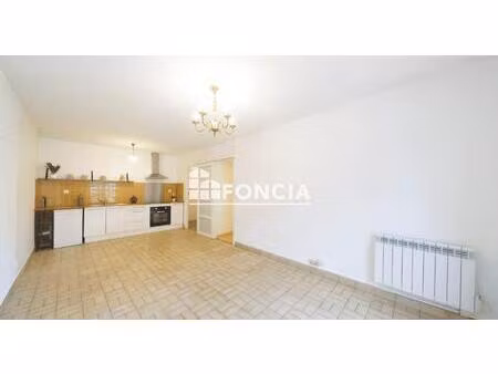 t3 au coeur d'oloron sainte marie