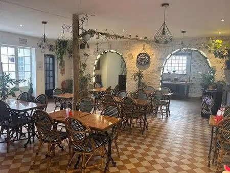 très belle affaire bar brasserie à reprendre ( fond de commerce )