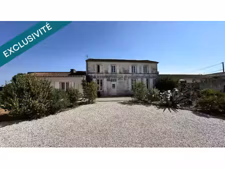 maison charentaise entièrement rénovée