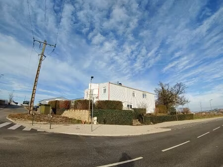 maison et dépendances