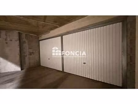 vente garage et parking à saint-nazaire (44600) : à vendre / saint-nazaire