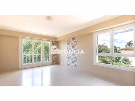 t1 rénové – proche centre-ville et gare