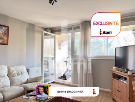 oullins spacieux t2 avec balcon  ascenseur et stationnemen