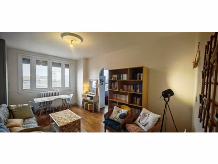 idéal 1er achat ou investissement locatif plein coeur du bo