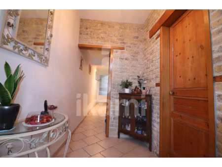 bergues intra muros maison 102 m2 avec cour garage et jardin