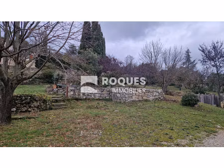 lodève sur les hauteurs  terrain à bâtir 1000 m2 à vendre 
