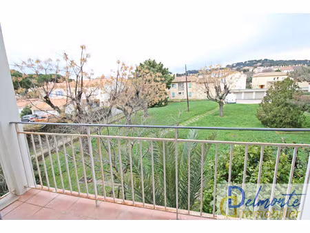 la seyne - t3 lumineux avec balcon