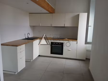 appartement 2 pièces - 45 95m2- marseille 13004