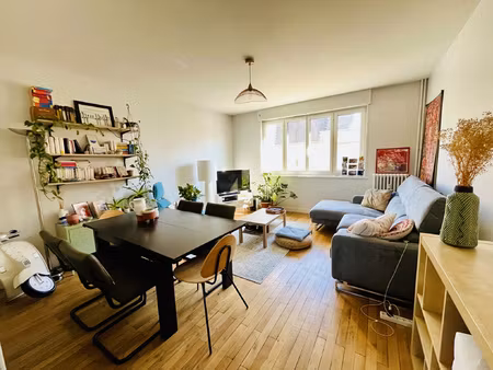 beau t3 en plein centre-ville  loyer incluant le chauffage