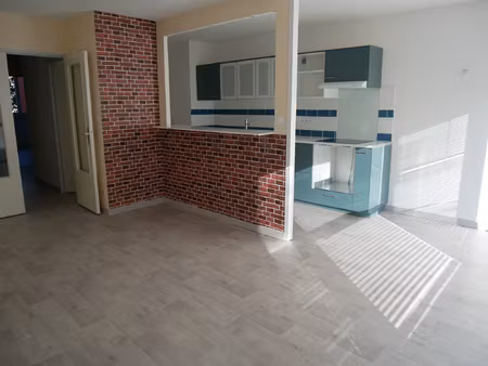 t3 villeurbanne - gratte ciel