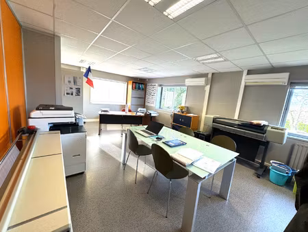 gradignan - à louer de suite bureaux 53 m2