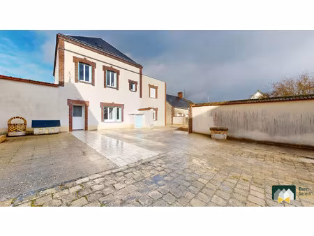 maison bourgeoise 5 chambres - centre ville voves