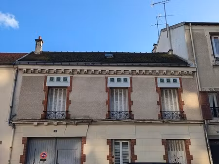 exclusivité – ensemble immobilier avec énorme potentiel à 500m du métro ligne 11