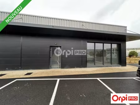 local commercial a louer