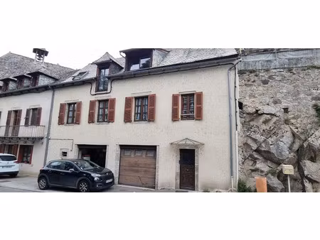 vente maison 4 pièces 90 m² à entraygues-sur-truyère (12140)  89 900 €