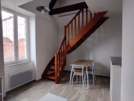 t2 meublé proche bord de vienne