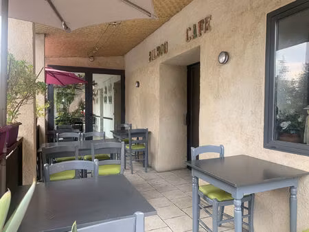 vente commerce 130 m² grasse (06520)