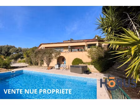 vente villa 8 pièces