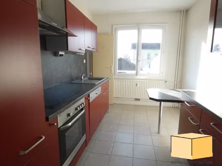 location appartement 3 pièces 66m² belley 01300