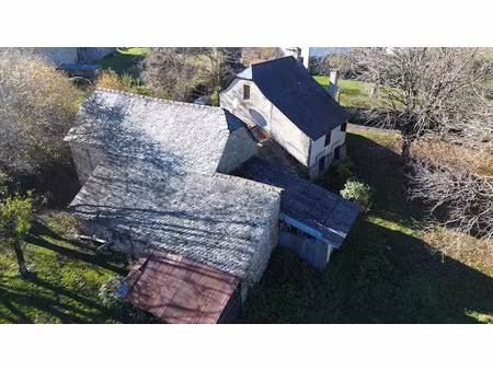 vente maison 4 pièces 85 m² à bozouls (12340)  128 000 €