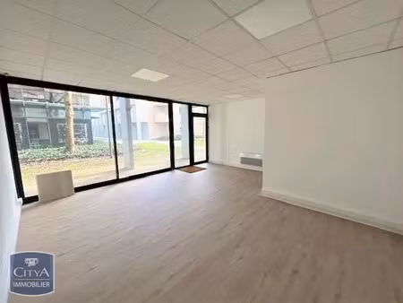 local commercial à louer 34.25 m² - boulazac isle manoire (24) - 360€