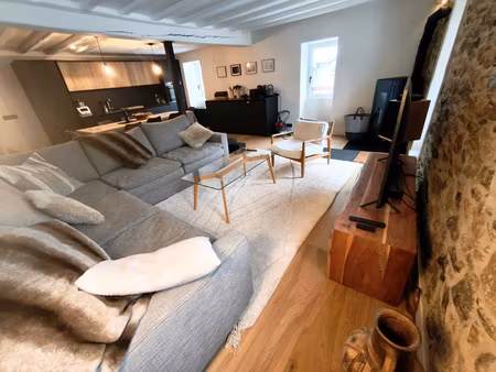 maison 6 pieces les angles