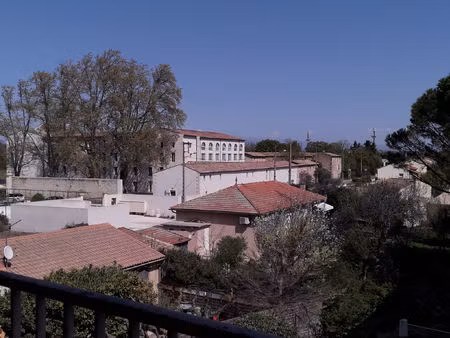 location appartement 3 pièces 65 m² à le pontet (84130)