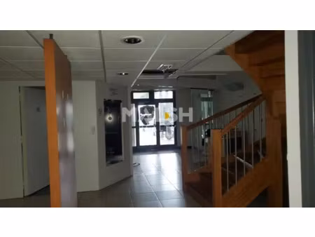 à louer - local commercial 80 m² + 40 m² mezzanine - lyon 5